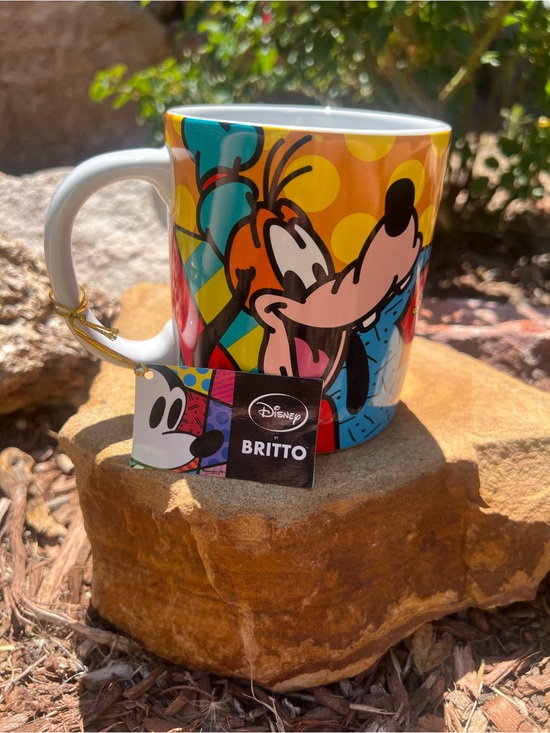 Disney Other - Disney Britto Black Box with Yellow, Blue and Red Colors